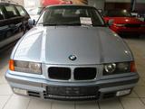 BMW 3er - 318is (E36) - BMW 318 mit Benzin-Antrieb: Coupé, 318is E36