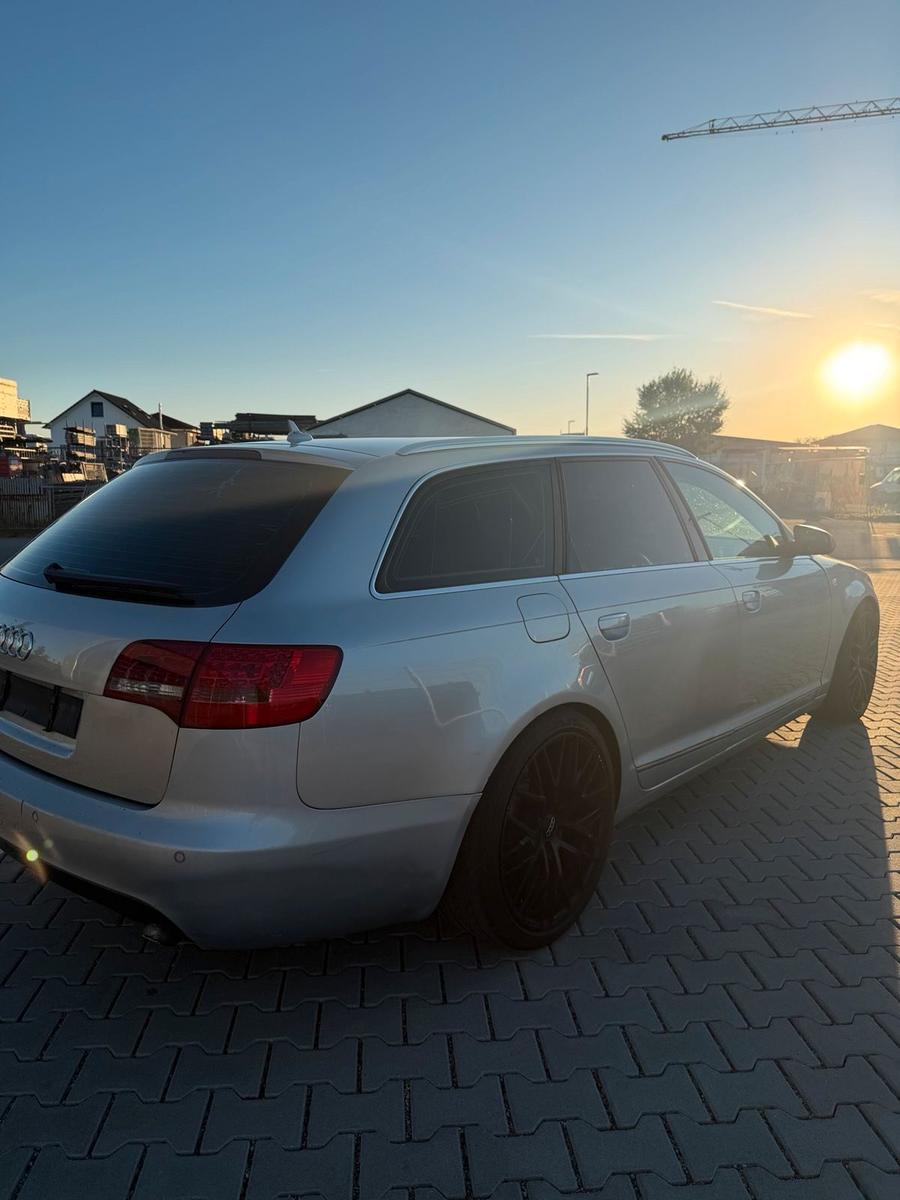 Audi Quattro 2005 — двигун 224 HP (165kW)