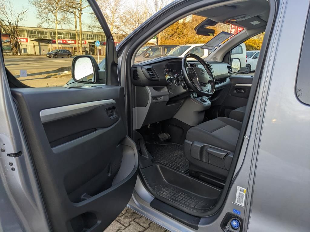 Autohaus Zimpel & Franke - Opel Vivaro Doppelkabine L 130 kW 177 PS Standheizung - Bild 14 Autohaus Zimpel & Franke - Opel Vivaro Doppelkabine L 130 kW 177 PS Standheizung - Bild 14