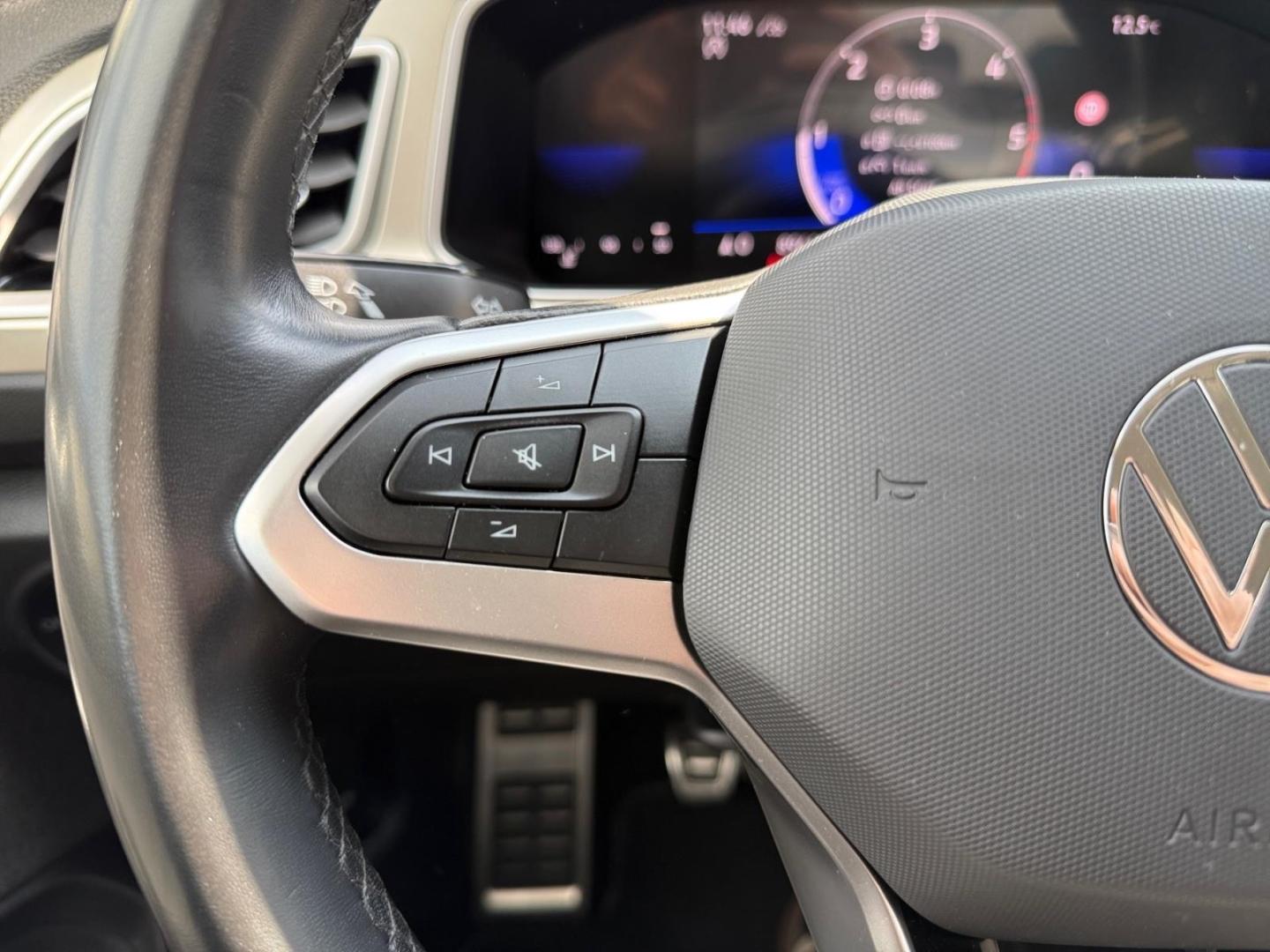 Volkswagen T-Roc Move 2.0 TDI mit Fahrschulbedienung Navi, миниатюра 28