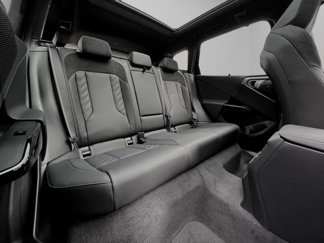 Foto Nummer 13: BMW 3 30e xDrive