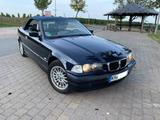BMW 320i Cabrio Exclusiv Edition Exclusiv Edition - BMW 320 aus 1998: 320i