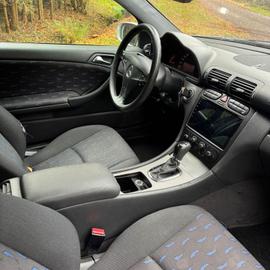 2001 Mercedes-BENZ C 180 照片 5