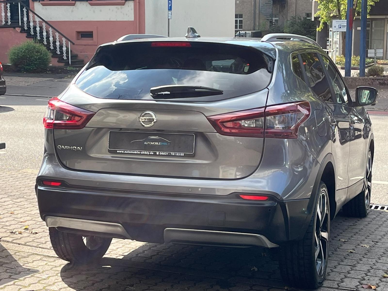 Nissan Qashqai Tekna 1,3 AUTOMATIK, LEDER