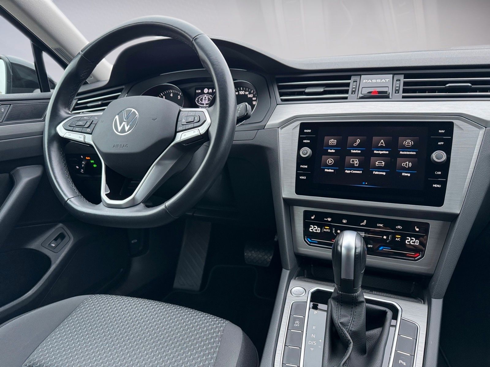 Fahrzeugabbildung Volkswagen Passat Variant Conceptline