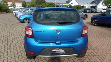 Dacia Sandero Stepway Prestige TCe 90 PS mit Navi Allw