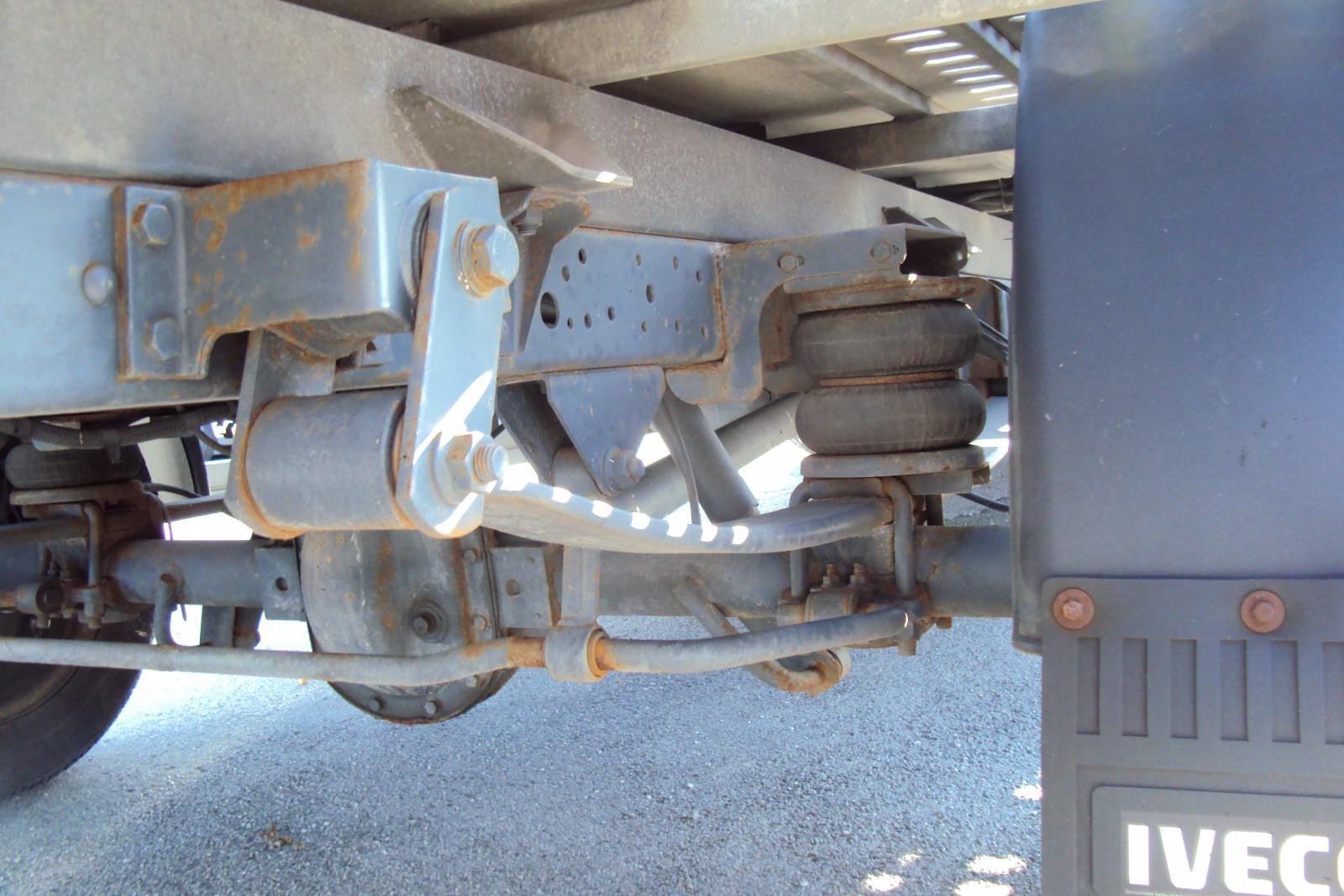 Iveco ANDERE Daily Kasten HKa 35 S... Radstand 3950