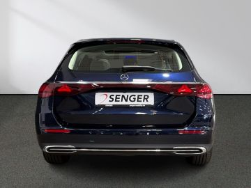 Mercedes E 200 - 6