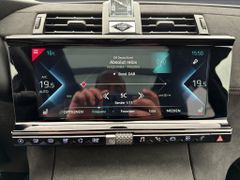 Fahrzeugabbildung DS Automobiles DS 7 Crossback 225 E-Tense Performance Line +