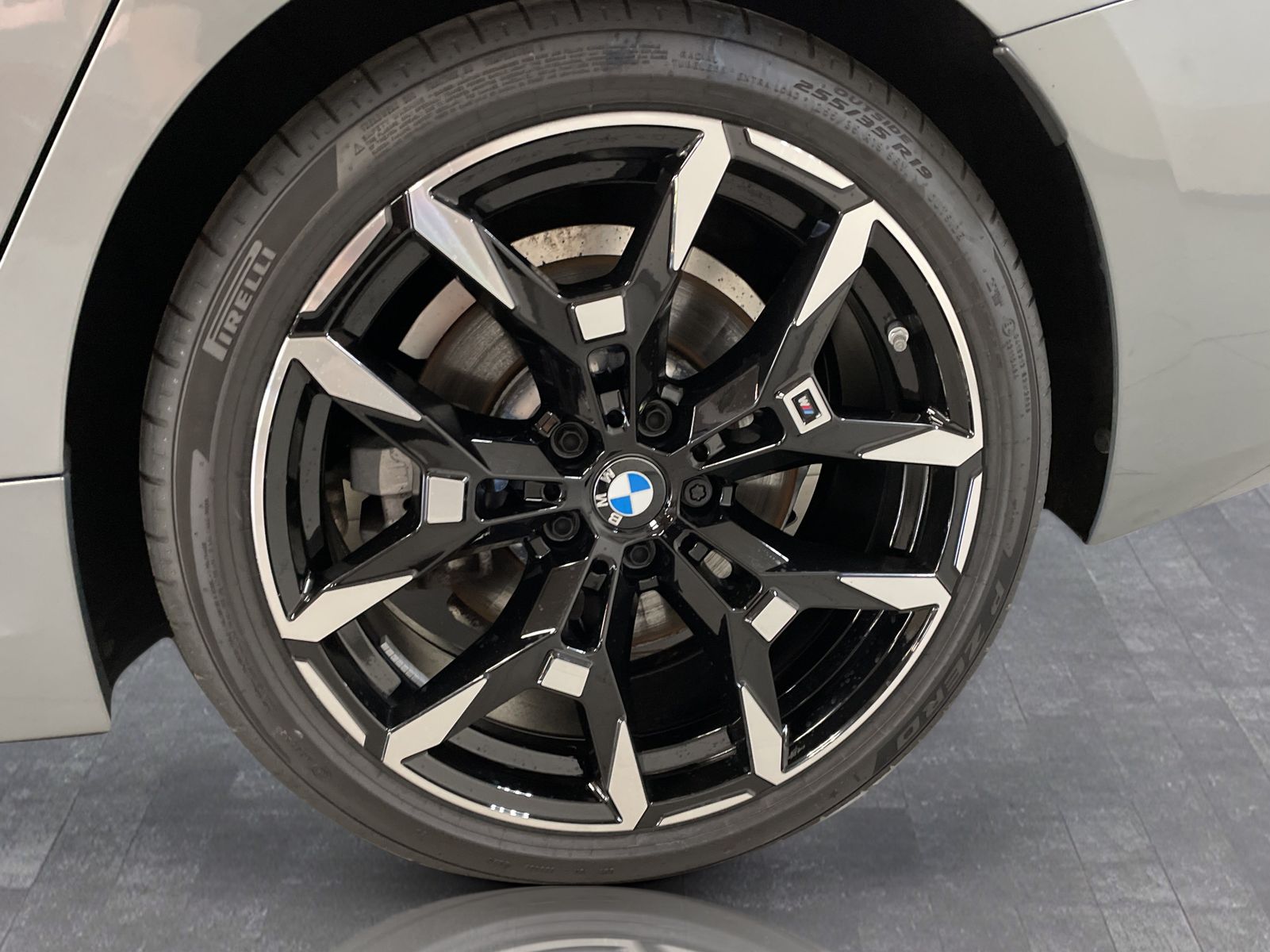 BMW 330 - Bild 14