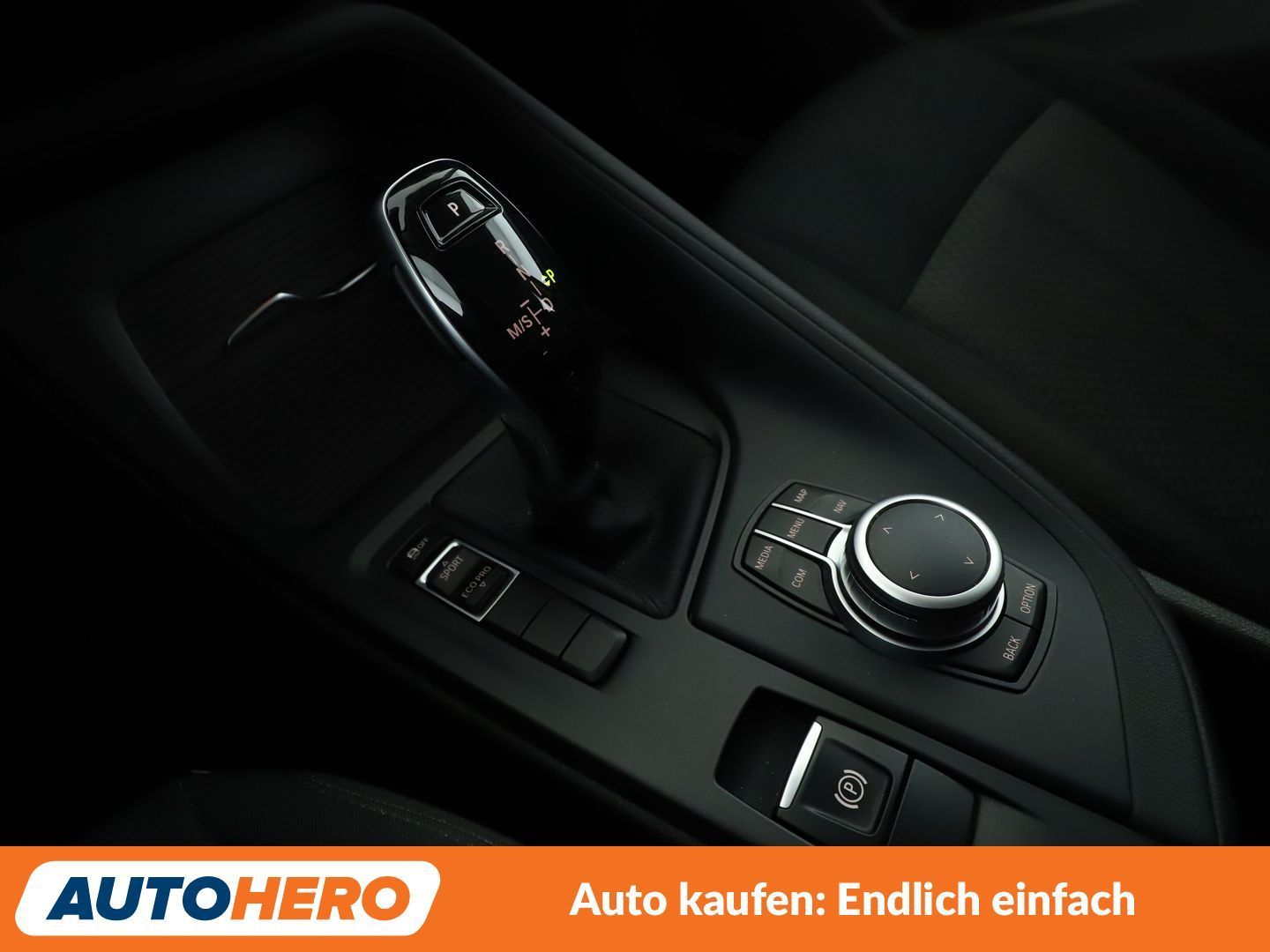 BMW X1 sDrive 18i Advantage Aut.*NAVI*TEMPO*PDC*SHZ* foto 23