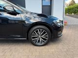 Volkswagen Golf VII  Allstar *STHZ*GARANTIE*ACC*NAVI - Volkswagen Golf: Allradantrieb