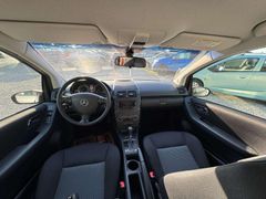 Fahrzeugabbildung Mercedes-Benz A 180 A 180 CDI Automatikgetriebe Scheckheft PDC