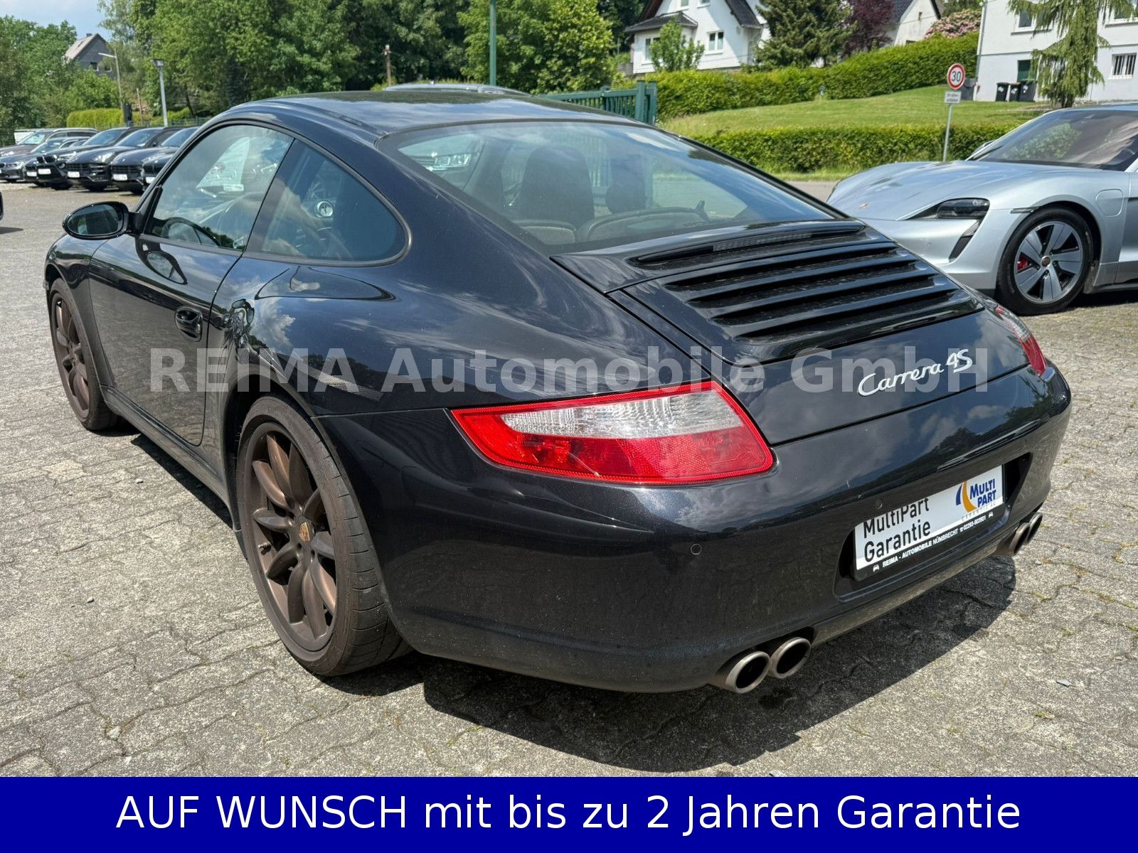 Fahrzeugabbildung Porsche 911 Carrera 4 S Coupe, Sport Chrono Leder, Navi