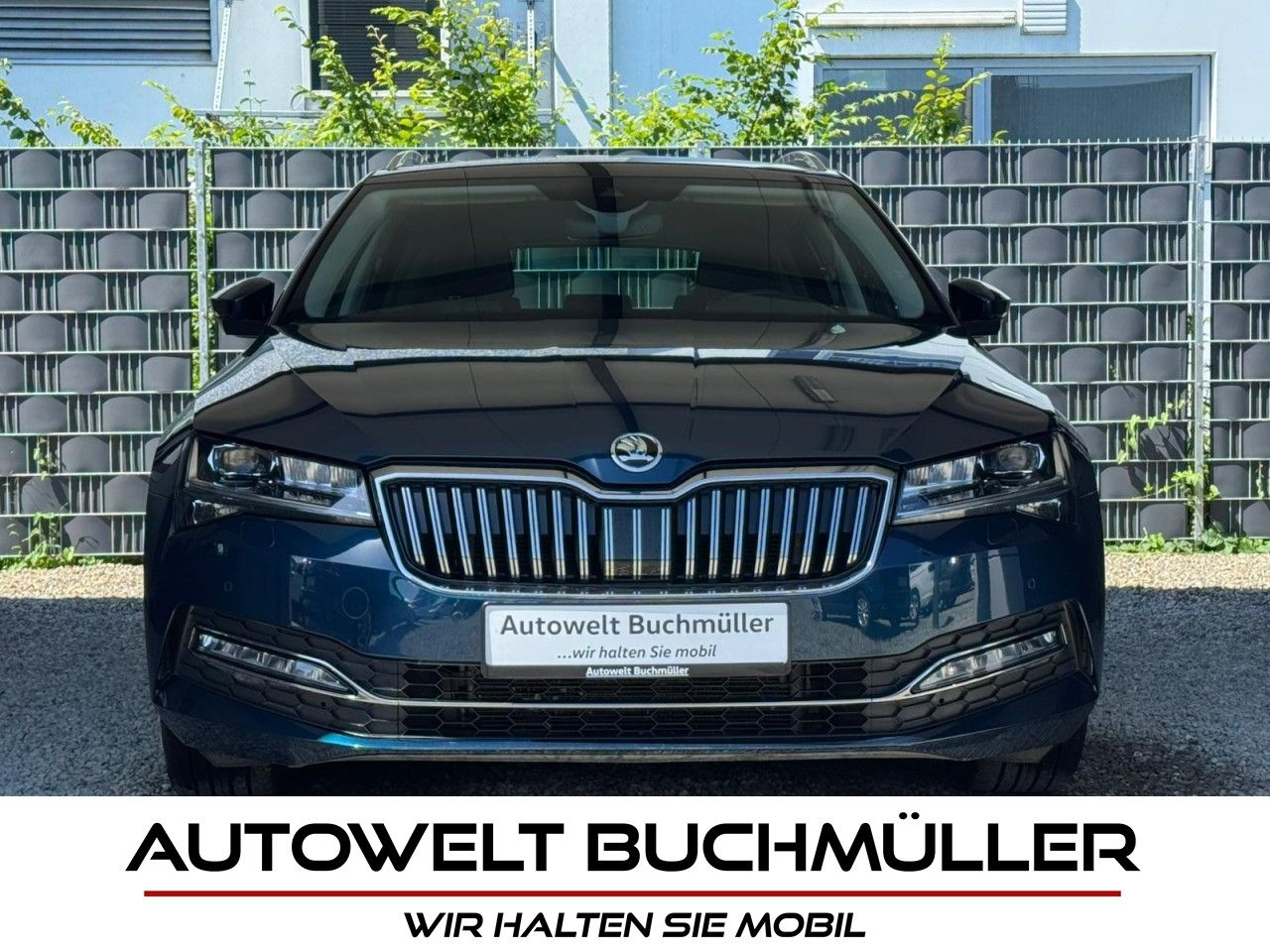 Gebrauchtwagen Skoda Superb Superb 2.0 TDI DSG,LED,STANDH,AHK,LEDER,SITZKLIM in Nersingen
