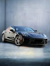 Porsche Panamera 4 - Porsche Panamera aus 2025