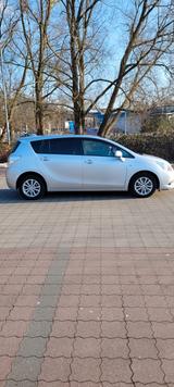Toyota Verso 2.0Liter/ D-4D/7 Sitzer/ TÜV/HU bis 3.2027 - Toyota Verso Gebrauchtwagen in Hamburg
