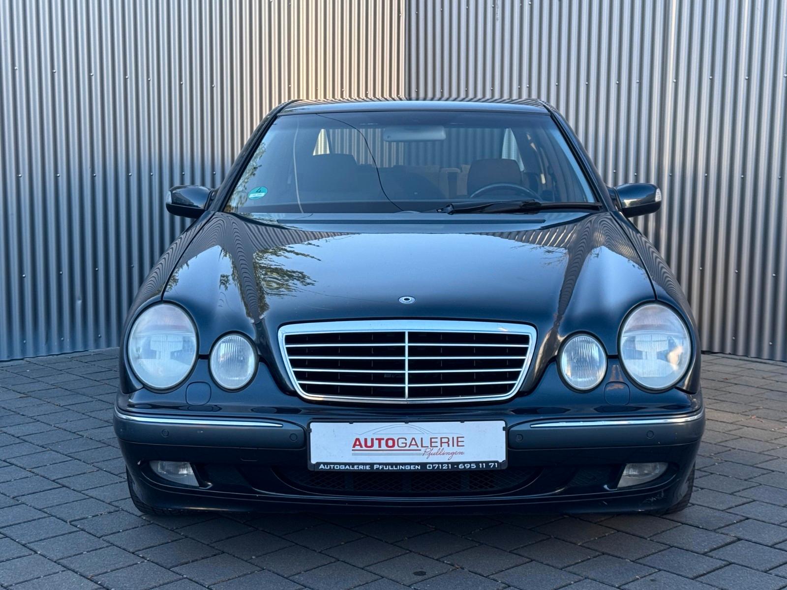 Mercedes-Benz E 240 ELEGANCE LPG SHZ Tempomat Schiebedach