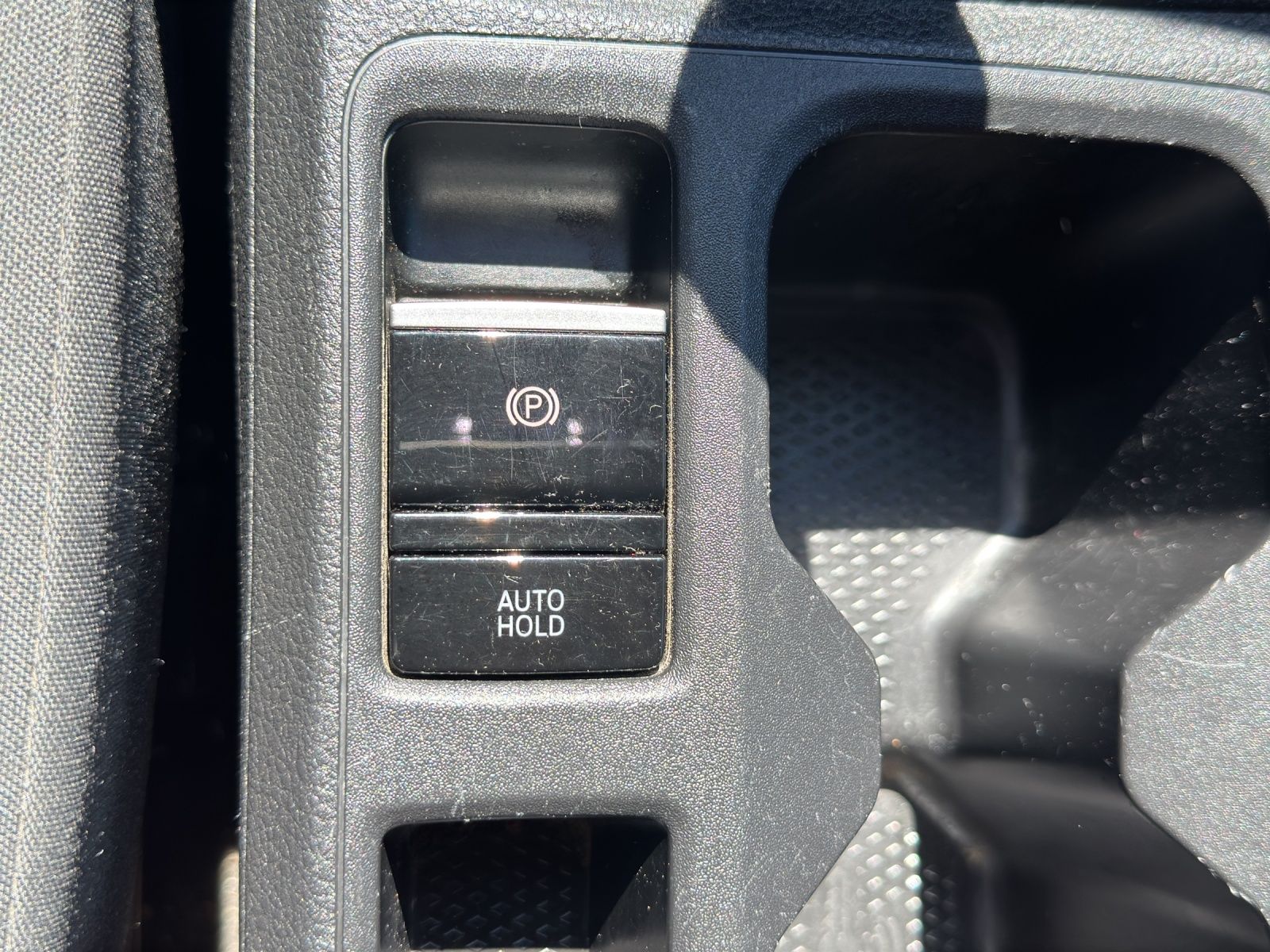 Fahrzeugabbildung Volkswagen Caddy Kasten TDI AHK KLIMA DAB+ Bluetooth