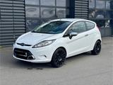 Ford Fiesta in Top Zustand mit sportlichem Design - Ford Fiesta: De