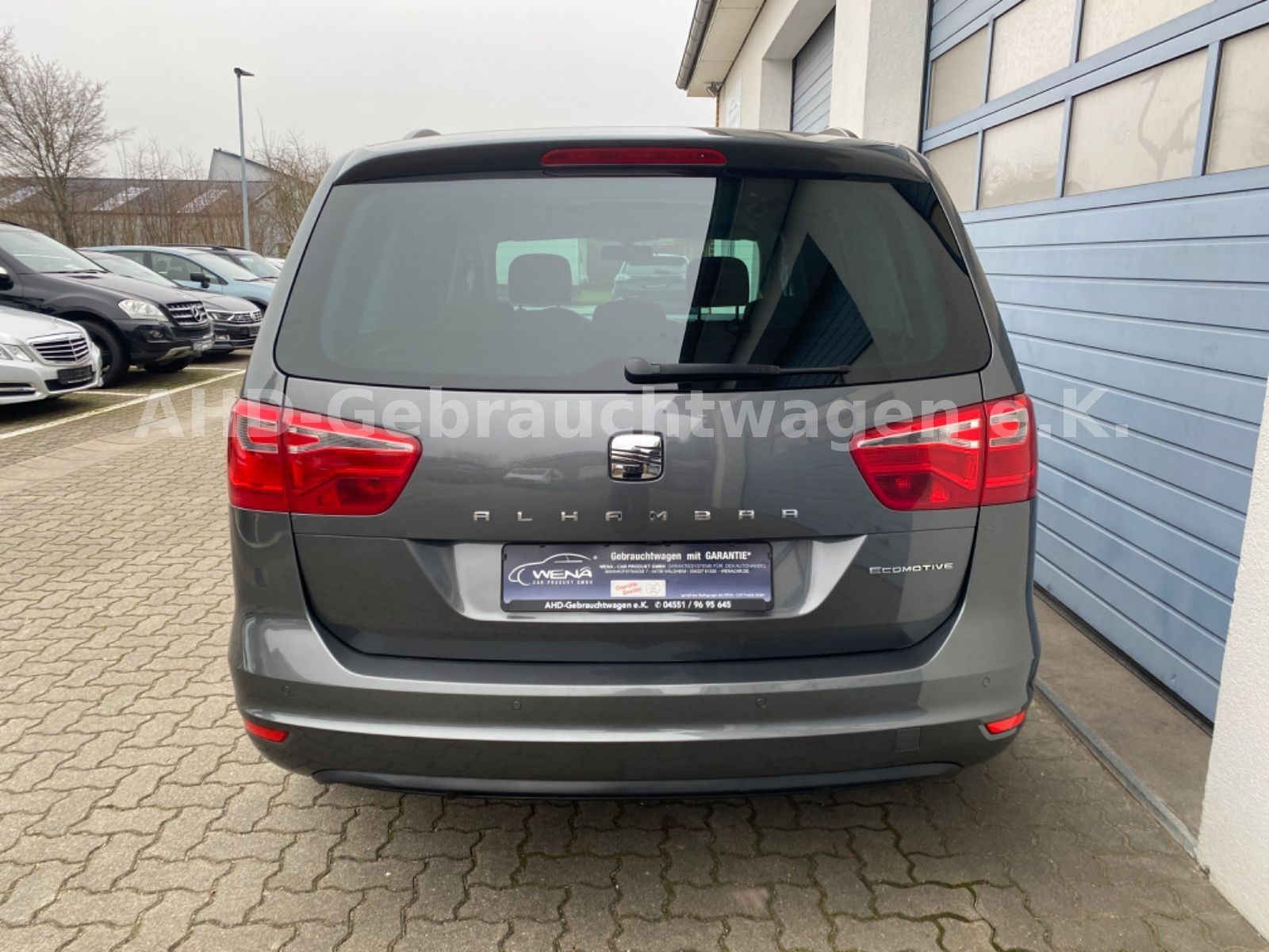 Fahrzeugabbildung SEAT Alhambra Style Viva 1.4 TSI Bi-Xenon Kamera PDC