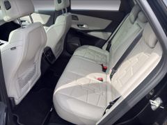Fahrzeugabbildung DS Automobiles DS 7 BlueHDI 130 EAT8 Étoile Opera Hellgrau