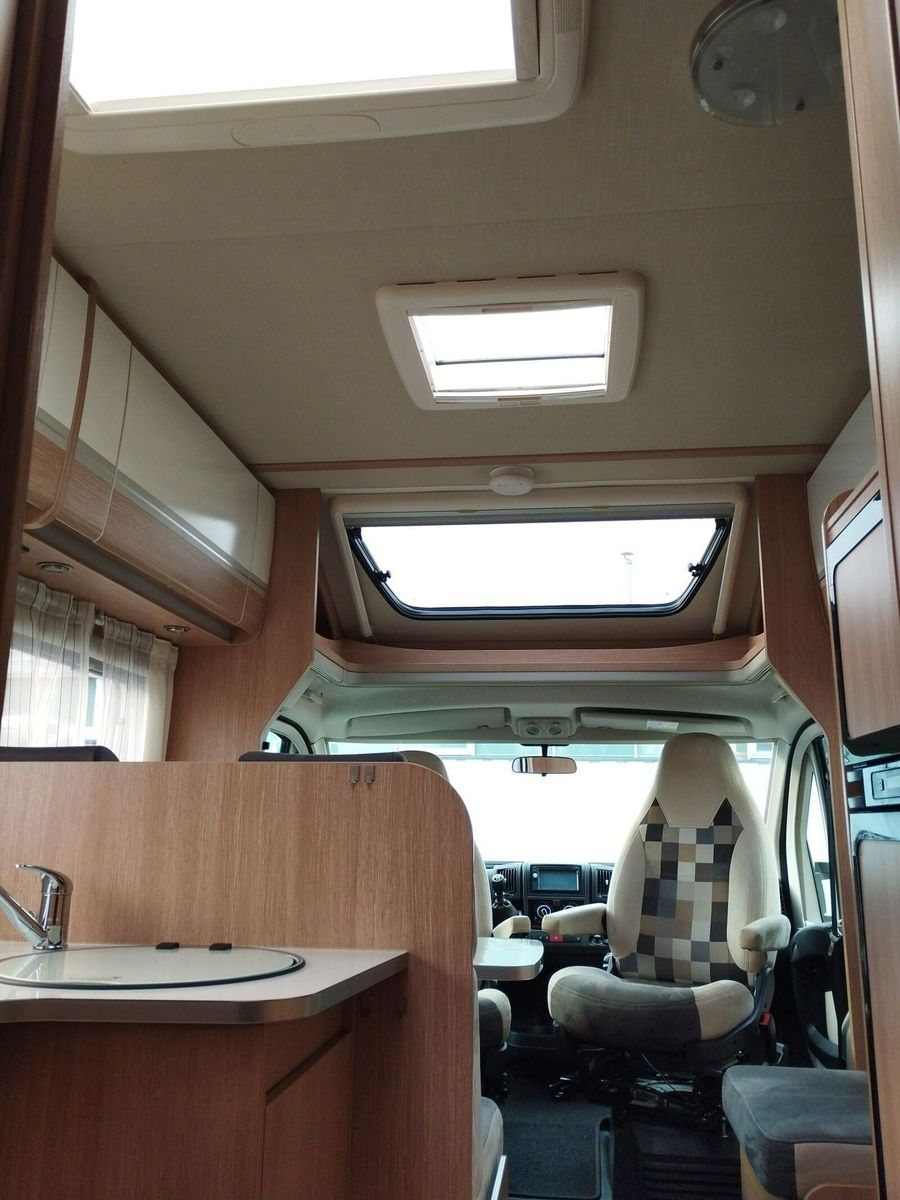 Fahrzeugabbildung Sunlight T 65 SAT,Markise,Fahrradträger,TV,Navi