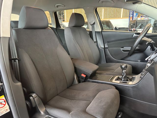 Volkswagen Passat Variant *TEMPO*KLIMA*SZHZ*