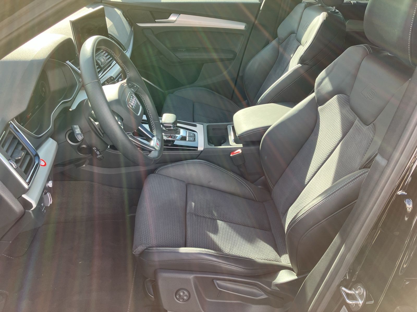 Fahrzeugabbildung Audi Q5 Sportback 55 TFSI e quattro S line LED Pano L