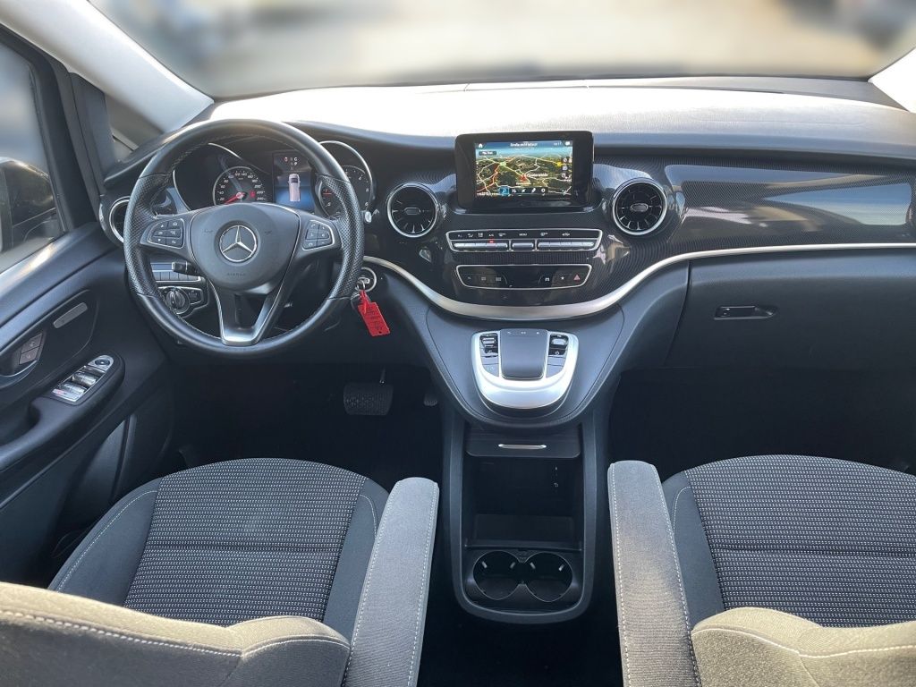 Fahrzeugabbildung Mercedes-Benz V-Klasse EDITION V 250 d lang LED, NAVI, SHZ, 19