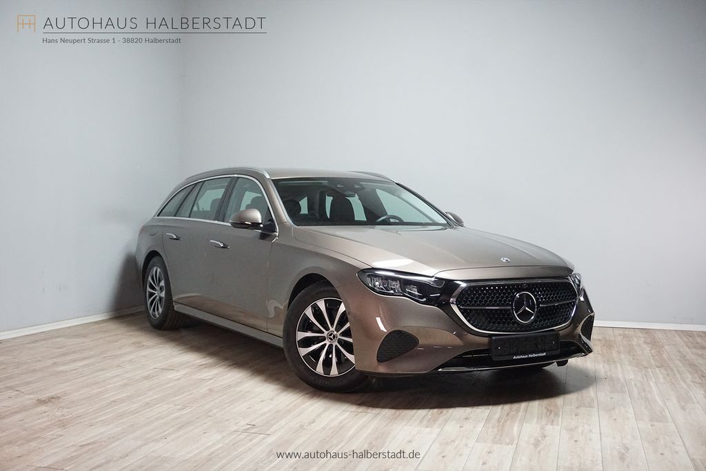 Mercedes-Benz E 220