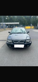 Volvo V40 Kombi Classic HU Neu - gebrauchte Volvo V40 aus dem Jahr 2003