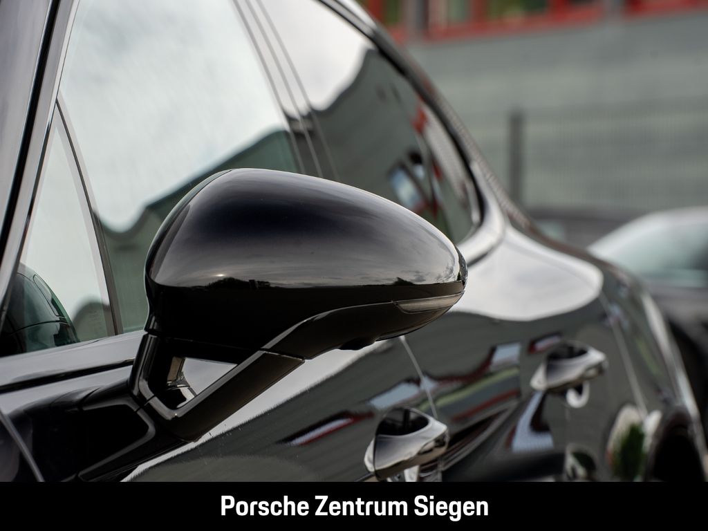 Porsche Panamera GTS