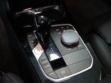 BMW 120 d M Sport NAVI Shadow-Line Live Cockpit AHK