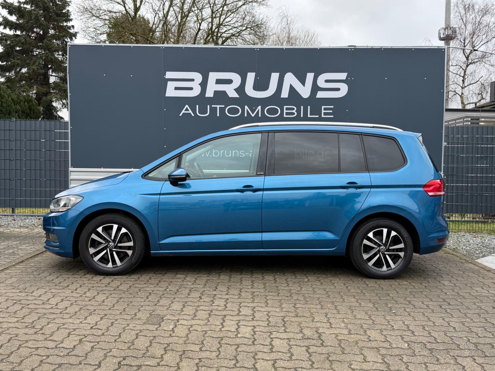 Volkswagen Touran 1.5 TSI United 7-Sitzer Navi Shz ACC, миниатюра 3
