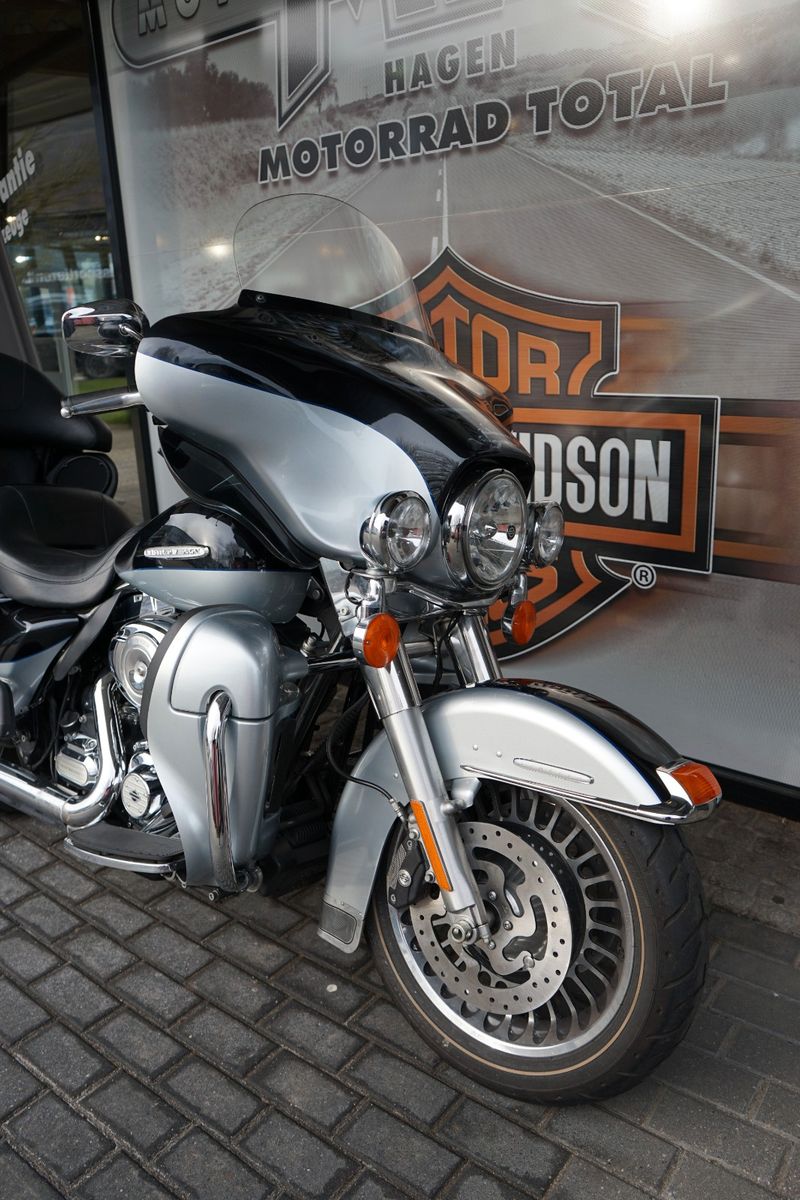 Fahrzeugabbildung Harley-Davidson Electra Glide Ultra Limited FLHTK mit JEKILL