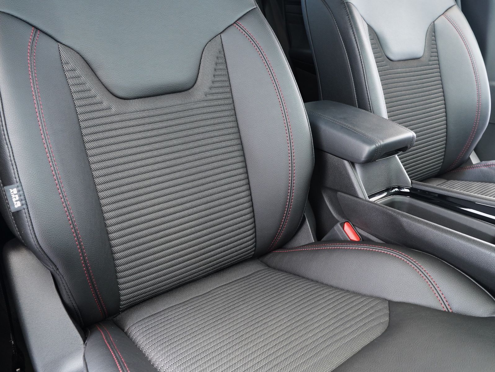 Fahrzeugabbildung Jeep Compass 1.5 MultiAir Mild Hybrid High Altitude