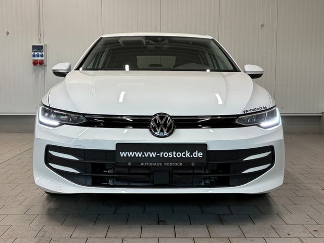 Golf VIII Life 1.5 TSI ACC LED SHZ LENKRADHZG