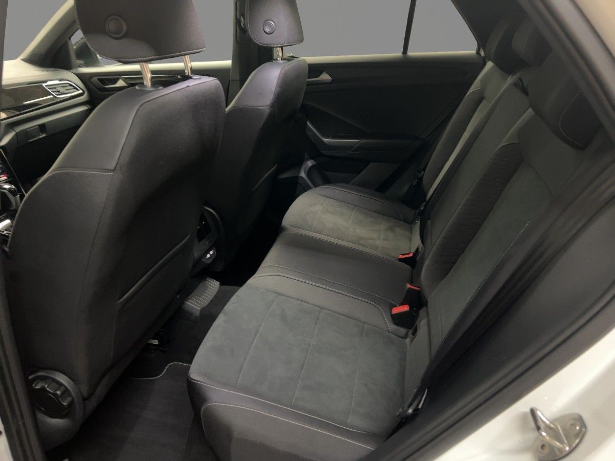Volkswagen T-Roc - Bild 10