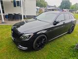 Mercedes-Benz C 43 AMG Mercedes-AMG C 43 4MATIC T Autom. M... - Mercedes-Benz C 43 AMG: mit Apple Carplay