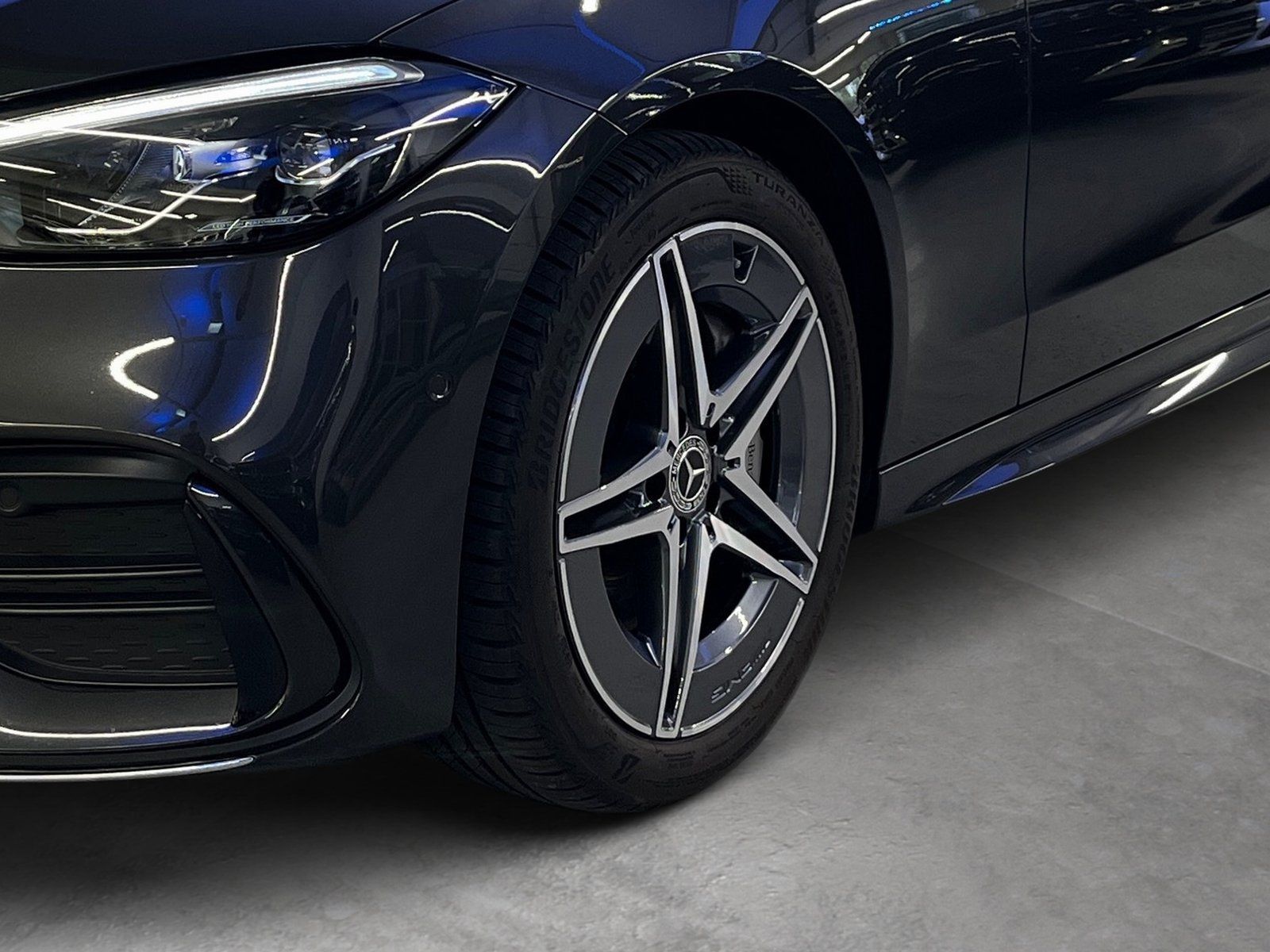 Fahrzeugabbildung Mercedes-Benz C 200 AMG Line*LED*Kamera*Memory*Totwin*CarPlay*