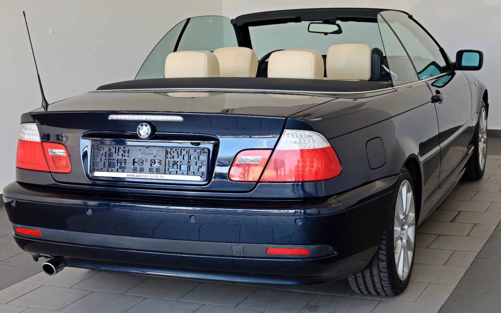 Fahrzeugabbildung BMW Cabrio 318 Ci Edition Exclusive Leder,Xenon,SH
