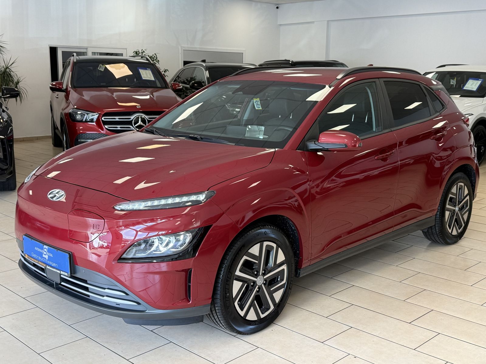 Hyundai Kona Prime Leder ACC Navi R.Cam HUD SHZ PDC