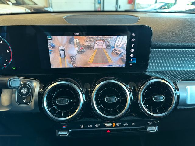Mercedes-Benz GLB 200 *NAVI*ACC*LED*SPURASSIST*AHK*