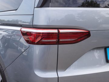 Volkswagen T7 Multivan - 8