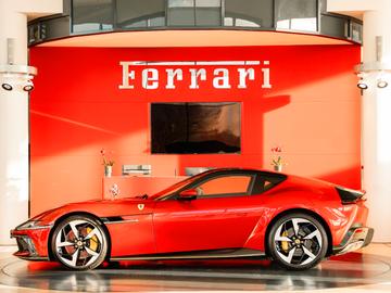 2025 Ferrari 12CILINDRI 照片 4
