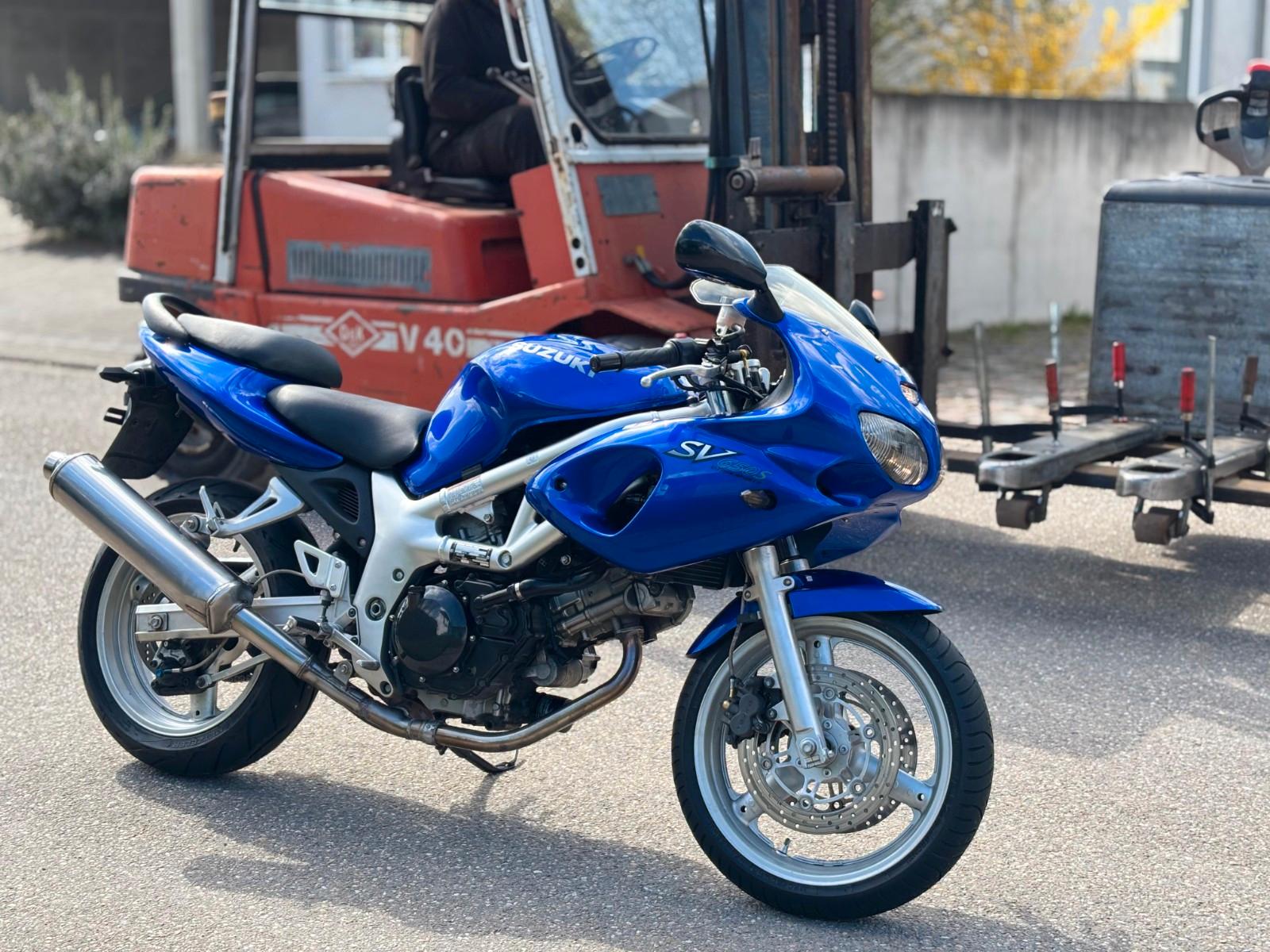 Suzuki SV 650 S *Ideales Budget Einsteigermoped / A2*