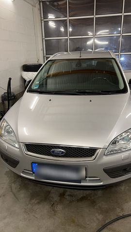 Ford Focus Ghia