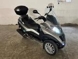 Piaggio MP3 - PIAGGIO MP3