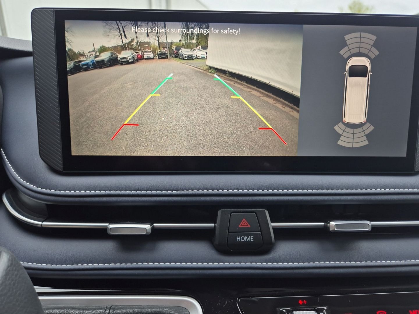 Fahrzeugabbildung Maxus Deliver7 2.0 TDCi KW L2 El. Schiebetüren CarPlay